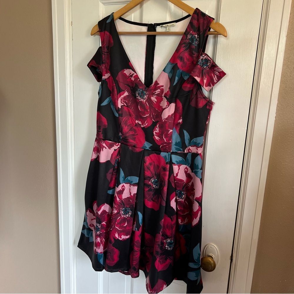 Charlotte Russe Floral Mini Dress - Black and Pink - Picture 3 of 7